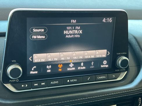 Used 2021 Nissan Rogue SV FWD image 20