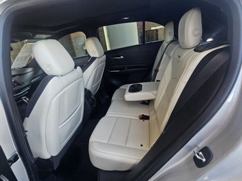 Used 2019 Cadillac XT4 Sport image 13