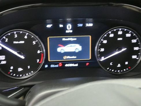 Used 2022 Buick Envision Essence w/ Safety Package FWD image 18