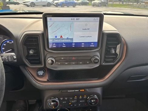 Used 2021 Ford Bronco Sport Outer Banks w/ Outer Banks Package AWD/4WD image 17