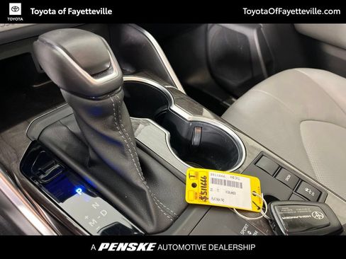 Used 2023 Toyota Highlander Platinum FWD image 33
