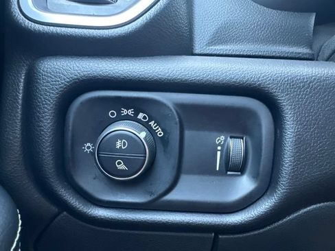 Certified 2025 RAM 2500 Big Horn AWD/4WD image 12