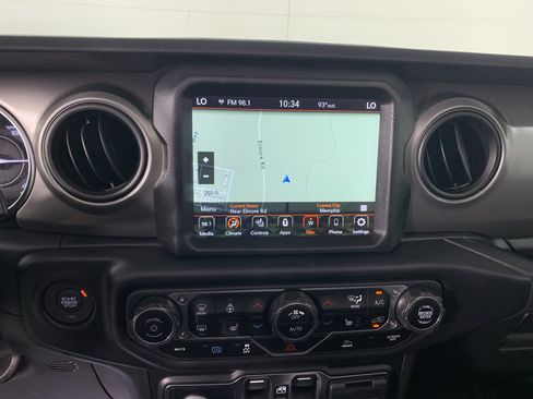 Used 2023 Jeep Wrangler Unlimited w/ Sun & Screen Package AWD/4WD image 22