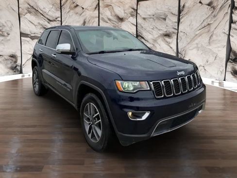 Used 2018 Jeep Grand Cherokee Limited AWD/4WD image 1