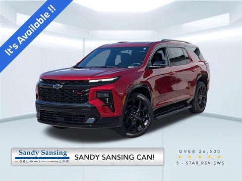 Used 2026 Chevrolet Traverse RS FWD image 1
