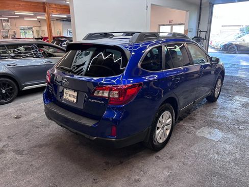 Used 2015 Subaru Outback 2.5i Premium AWD/4WD image 5