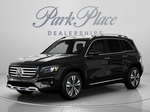 Certified 2026 Mercedes-Benz GLB 250 image 1