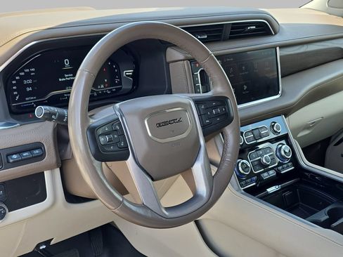 Certified 2023 GMC Yukon Denali AWD/4WD image 18
