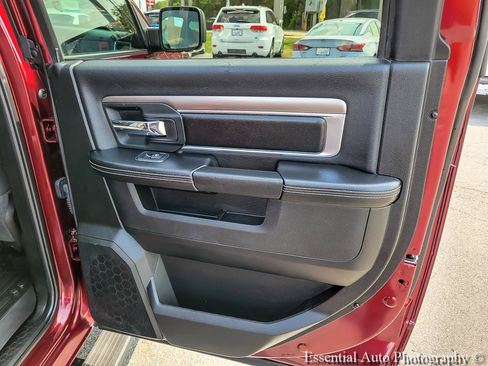 Used 2023 RAM 1500 Warlock AWD/4WD image 28