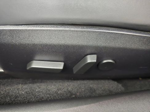 Used 2019 Tesla Model 3 Long Range image 26