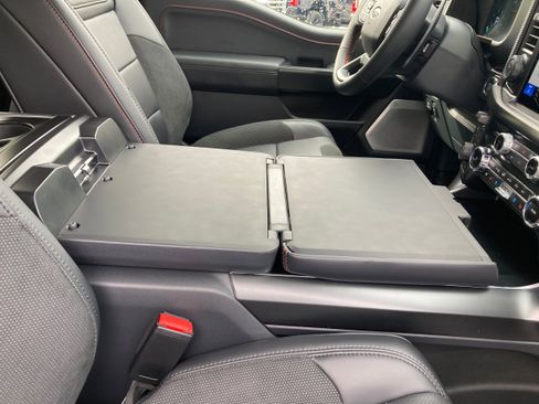 New 2025 Ford F150 Raptor image 16