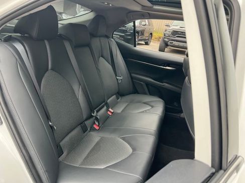 Used 2024 Toyota Camry XLE image 32