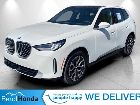 Used 2026 BMW X3 xDrive30i w/ Premium Package AWD/4WD image 1