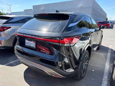Used 2023 Lexus RX 350h w/ Cold Area Package AWD/4WD image 2
