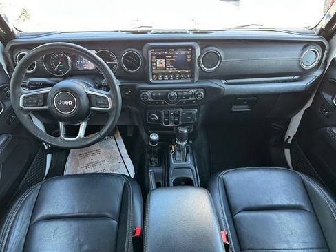 Used 2023 Jeep Wrangler Unlimited Sahara w/ Cold Weather Group AWD/4WD image 13