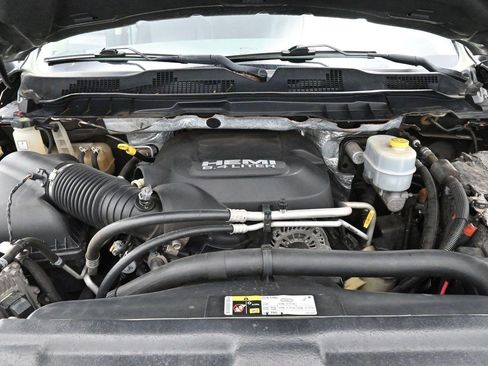 Used 2016 RAM 3500 Tradesman AWD/4WD image 31