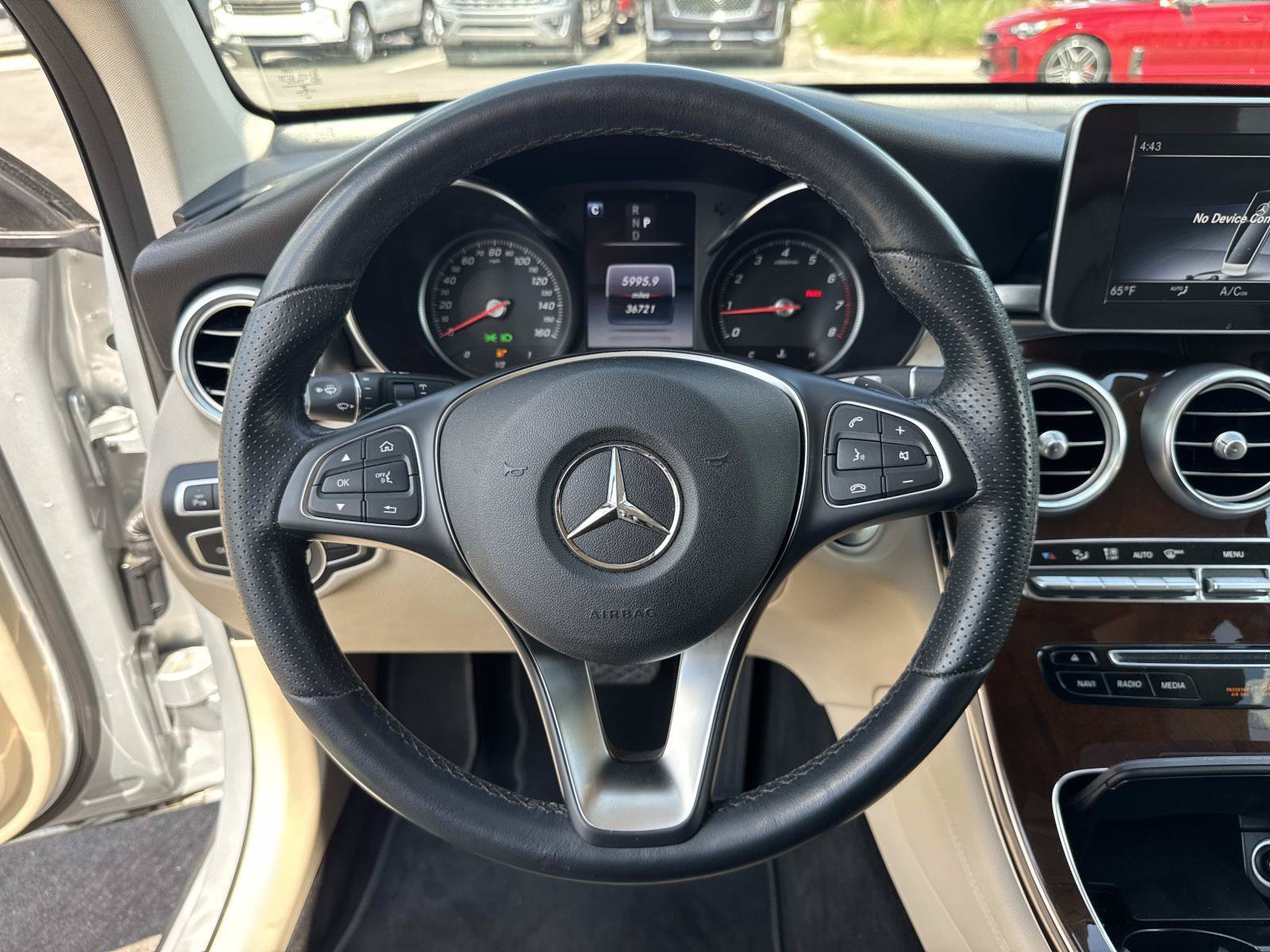 Used 2019 Mercedes-Benz GLC 300 image 28