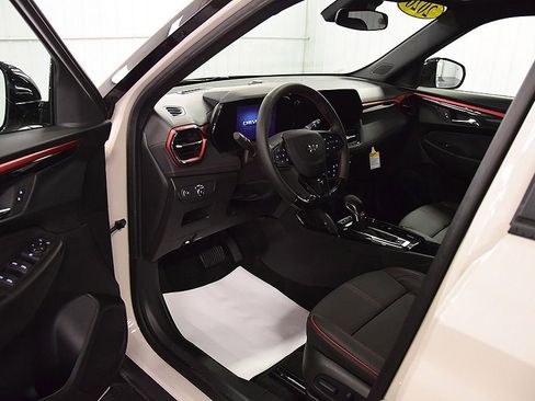 New 2026 Chevrolet TrailBlazer RS w/ Driver Confidence Package AWD/4WD image 14