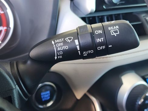 Used 2019 Toyota RAV4 Limited w/ Cold Weather Package FWD image 35