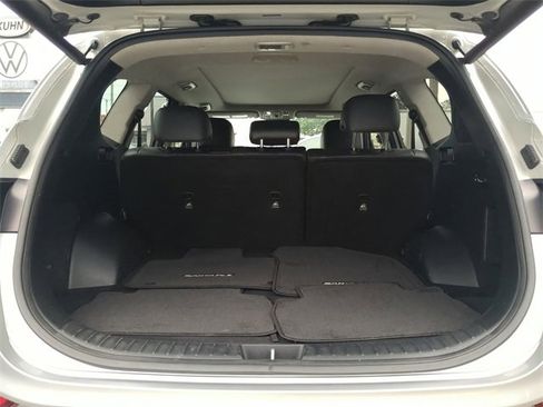 Used 2020 Hyundai Santa Fe Limited image 9
