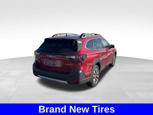 Certified 2023 Subaru Outback Limited image 5