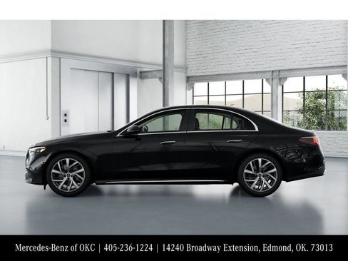 Used 2025 Mercedes-Benz E 350 Sedan image 34