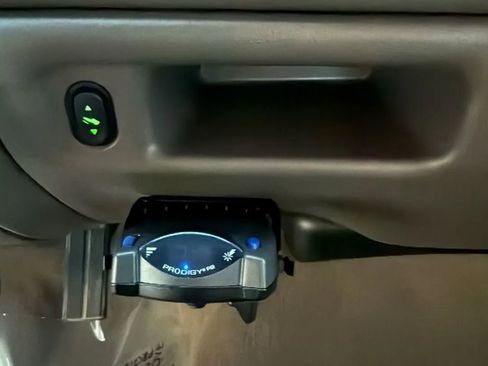 Used 2002 Ford F350 Lariat image 22