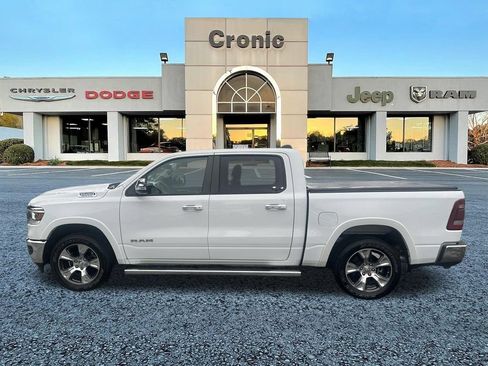 Used 2022 RAM 1500 Laramie AWD/4WD image 6