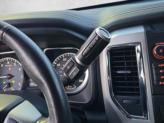 Used 2019 Nissan Titan PRO-4X w/ Pro-4x Convenience Package AWD/4WD image 8