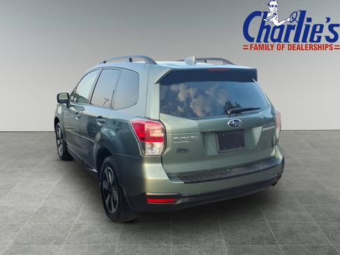 Used 2018 Subaru Forester 2.5i Premium w/ All-Weather Package AWD/4WD image 5