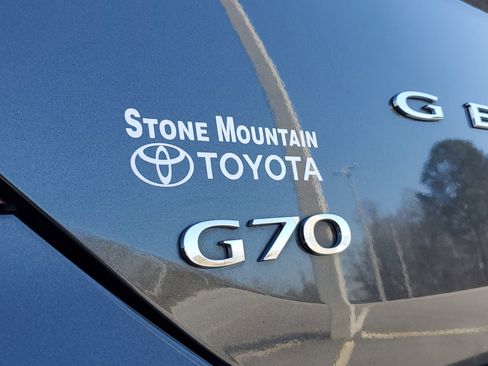 Used 2023 Genesis G70 2.0T image 8