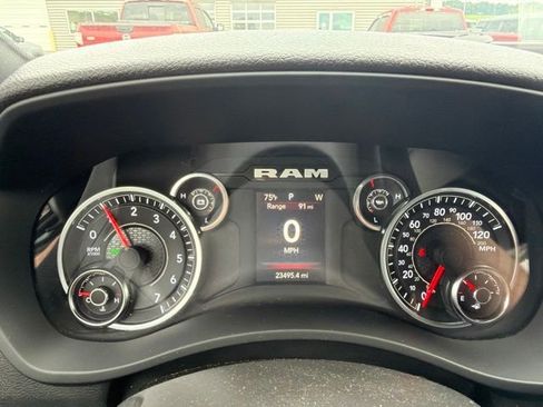 Used 2024 RAM 3500 Tradesman w/ Snow Chief Group AWD/4WD image 13