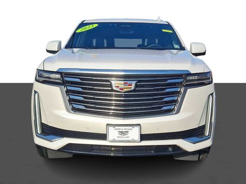 Used 2023 Cadillac Escalade Premium Luxury Platinum image 2