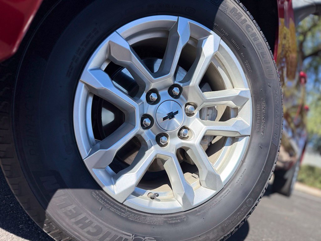 Used 2024 Chevrolet Silverado 1500 RST w/ Convenience Package II RWD image 4