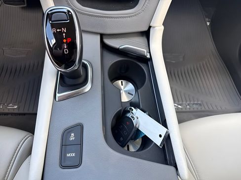 Used 2018 Cadillac XT5 Premium Luxury FWD image 19