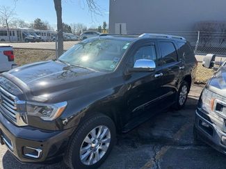Used 2019 Toyota Sequoia Platinum video 3