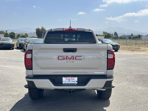 New 2026 GMC Canyon Elevation RWD image 4