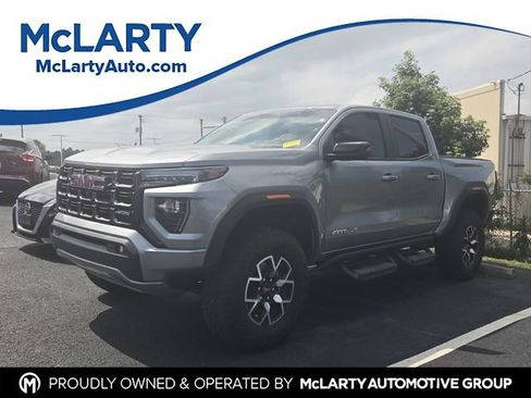 Used 2025 GMC Canyon AT4 w/ AT4X Package AWD/4WD image 1