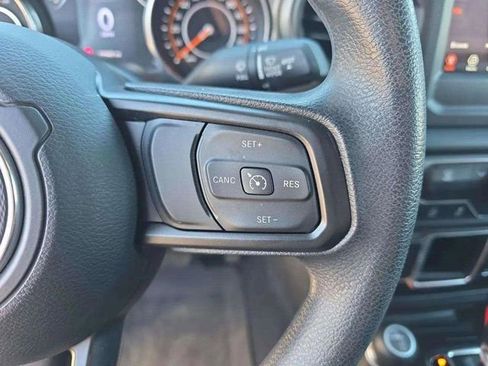 Certified 2022 Jeep Wrangler Sport AWD/4WD image 30