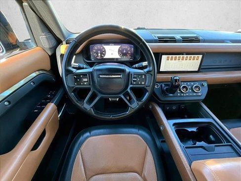 Used 2020 Land Rover Defender 110 X AWD/4WD image 7