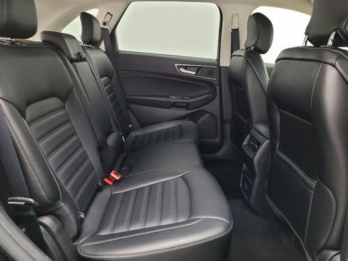 Used 2019 Ford Edge SEL w/ Equipment Group 201A FWD image 19
