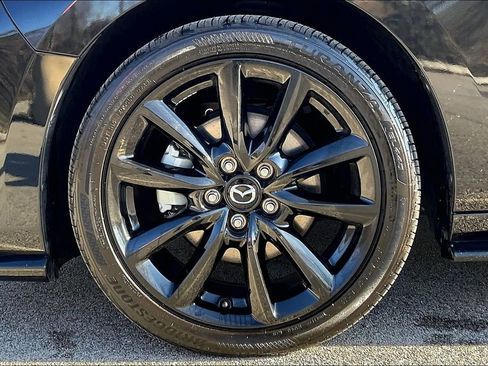 Certified 2025 MAZDA MAZDA3 2.5 Turbo Premium Plus Package w/ Appearance Package image 9