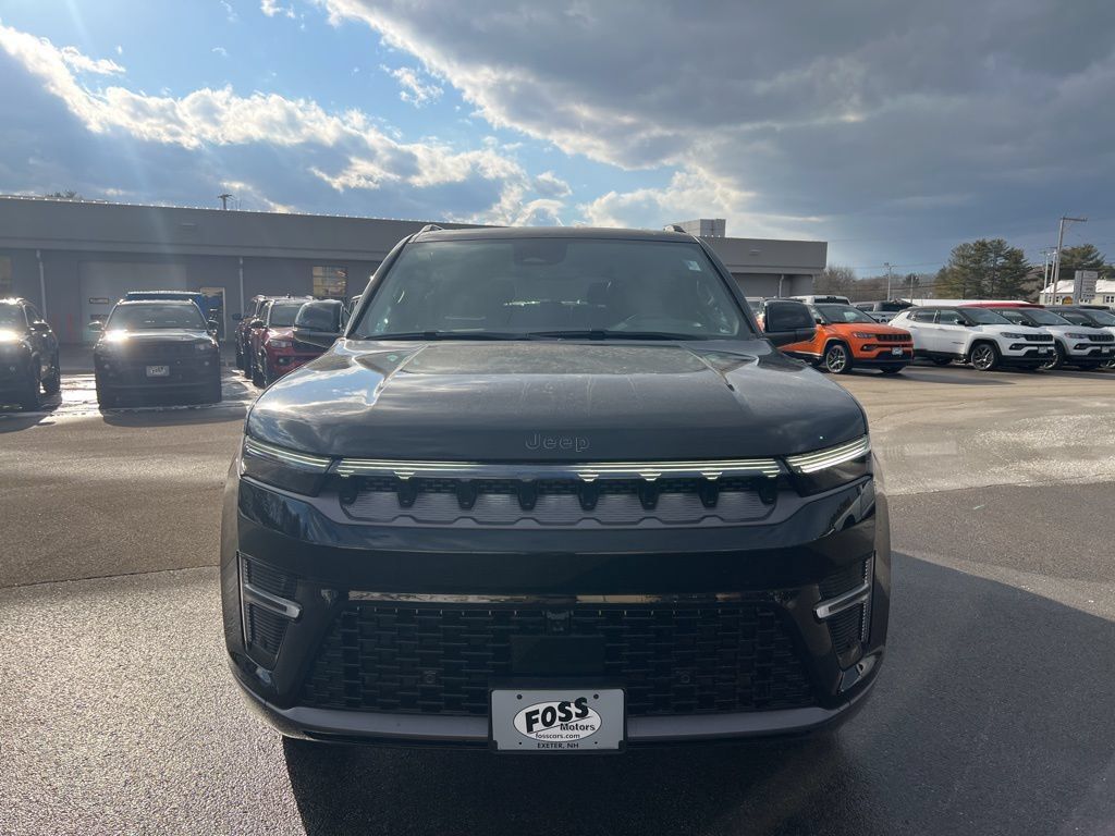 New 2026 Jeep Grand Wagoneer Summit AWD/4WD image 2