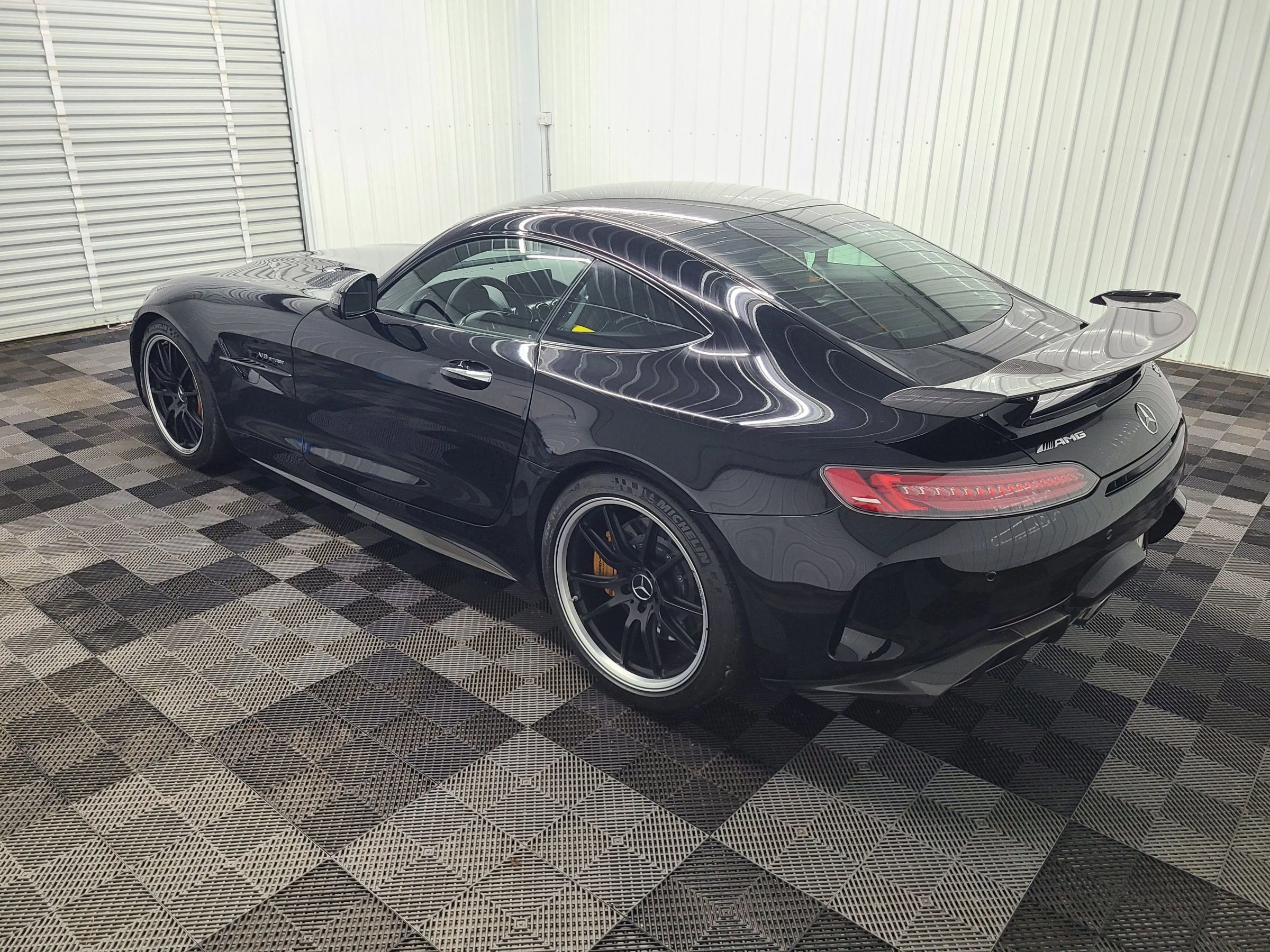 Used 2019 Mercedes-Benz AMG GT R image 32