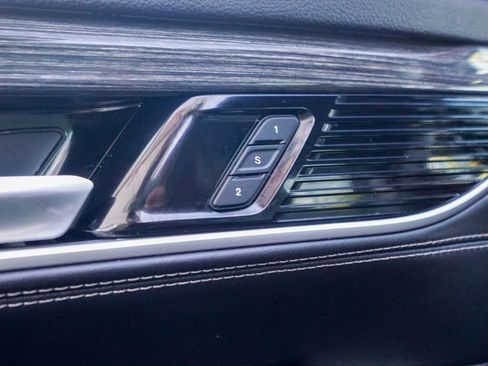 Used 2022 Jeep Wagoneer Series III w/ Convenience Group I image 18