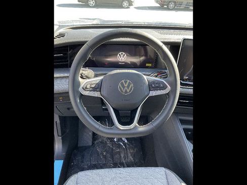 New 2026 Volkswagen Tiguan S AWD/4WD image 8