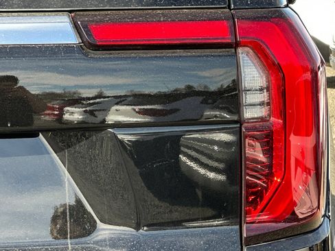 Used 2026 GMC Yukon XL Denali w/ Sun & Power Step Package AWD/4WD image 50