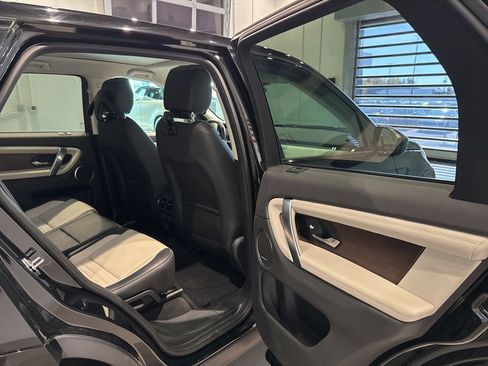 Used 2022 Land Rover Discovery Sport S R-Dynamic image 32