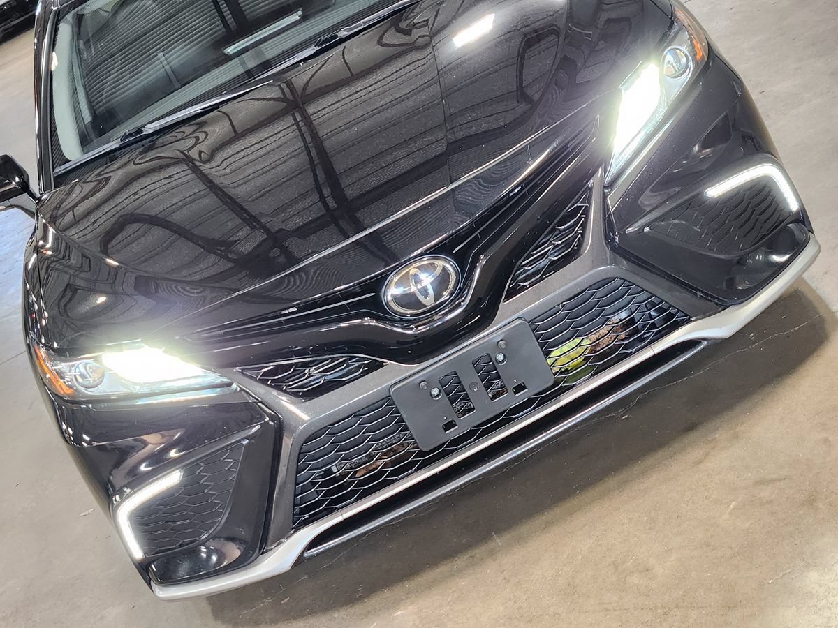 Used 2024 Toyota Camry XSE FWD image 19