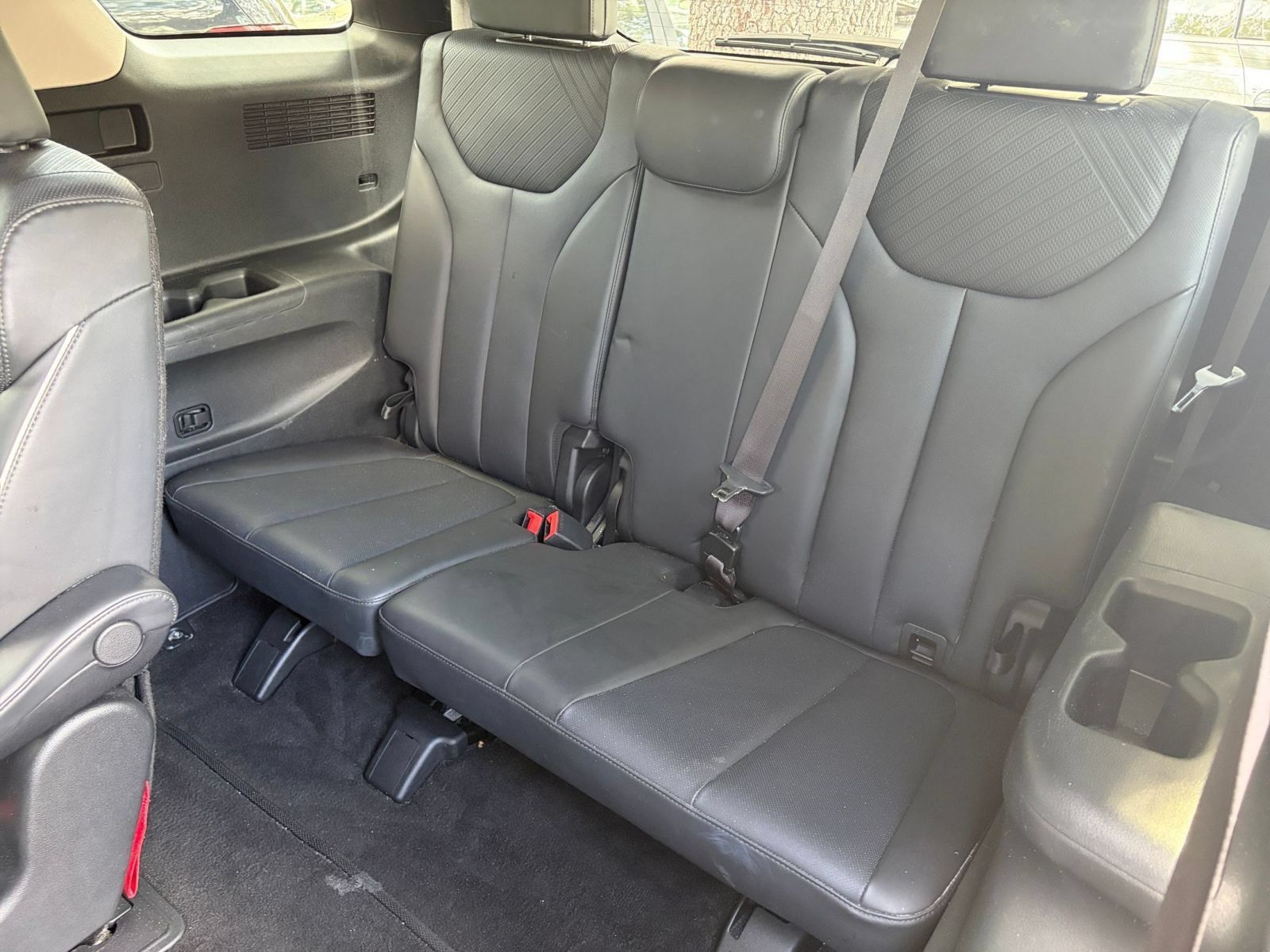 Used 2024 Hyundai Palisade SEL FWD image 30